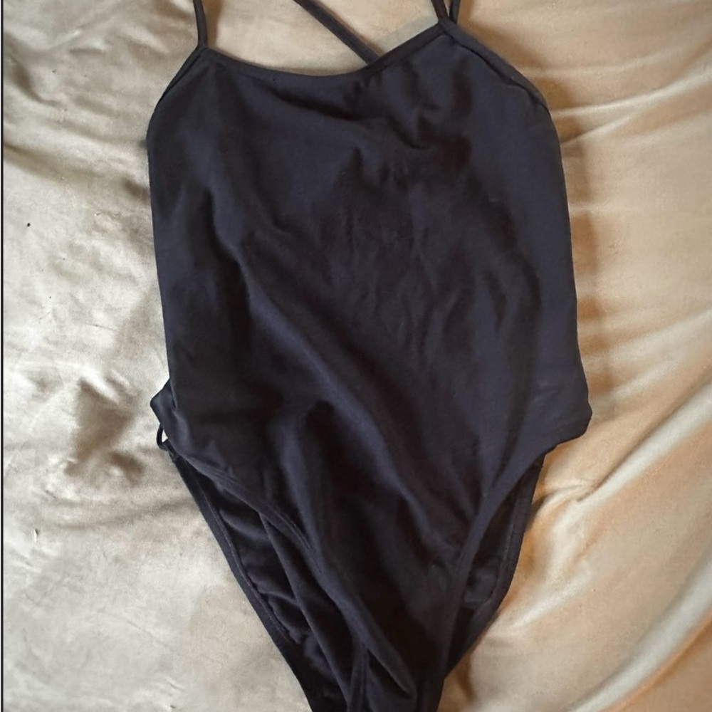 Jolyn Clothing Black One Piece Swimsuit size 34